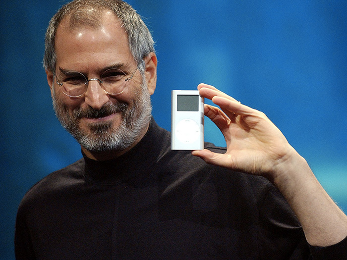 Steve Jobs and IPod as an example of strategic design thinking